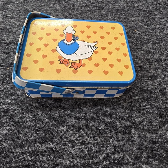 Giftco Other - Vintage Country Goose Hinged Metal Storage Tin & Matching Melamine Tray Set 1980